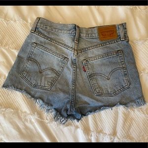 Levis 501 shorts!